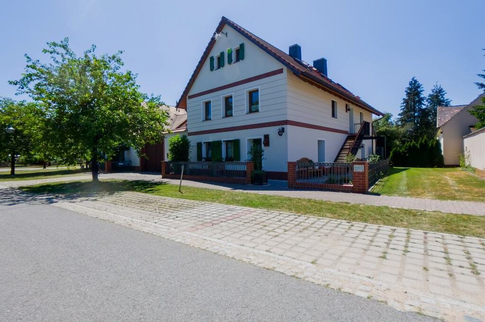 Außenansicht der Ferienwohnung Pension Elsternest im Lausitzer Seenland